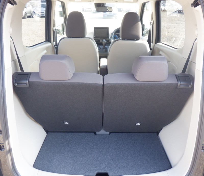 MITSUBISHI EK WAGON 2025/2