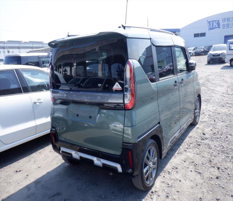MITSUBISHI DELICA 2023/6
