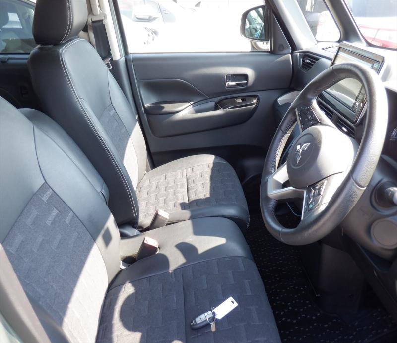 MITSUBISHI DELICA 2023/6