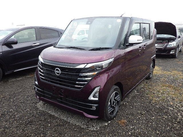 NISSAN ROOX 2025/4