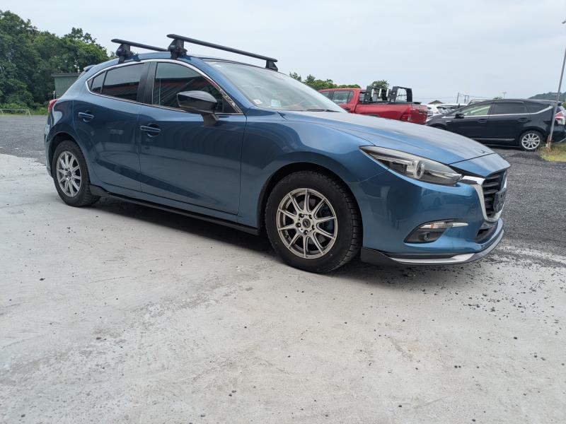 MAZDA AXELA SPORT 2016/9
