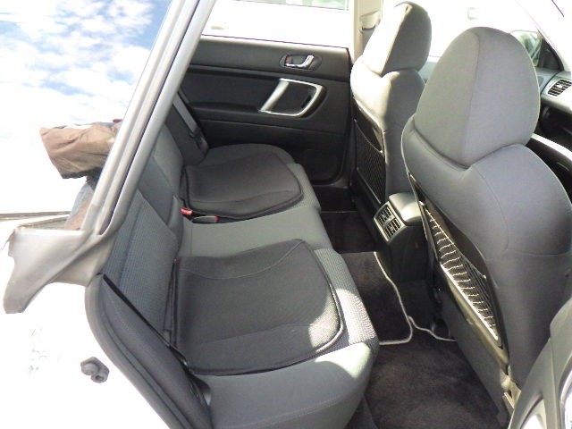 SUBARU LEGACY TOURING WAGON 2009/3