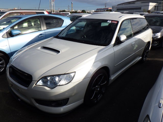 SUBARU LEGACY TOURING WAGON 2009/3