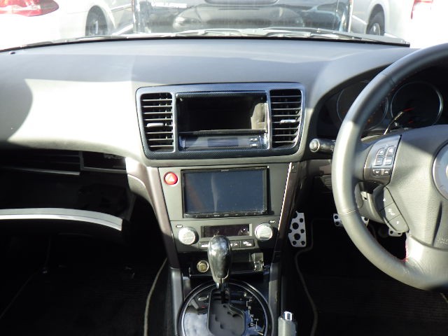 SUBARU LEGACY TOURING WAGON 2009/3