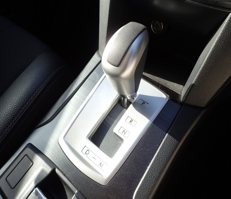 SUBARU LEGACY TOURING WAGON 2012/11