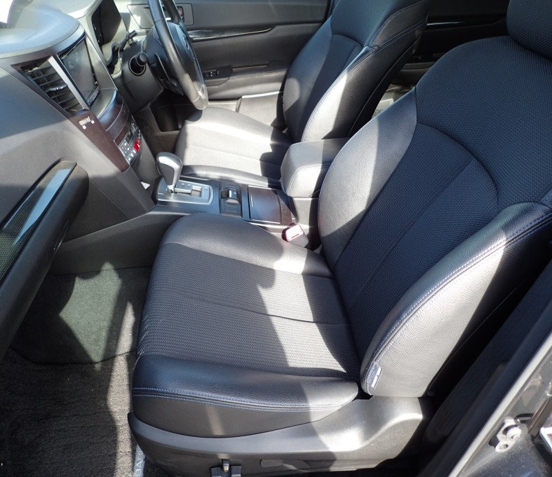 SUBARU LEGACY TOURING WAGON 2012/11