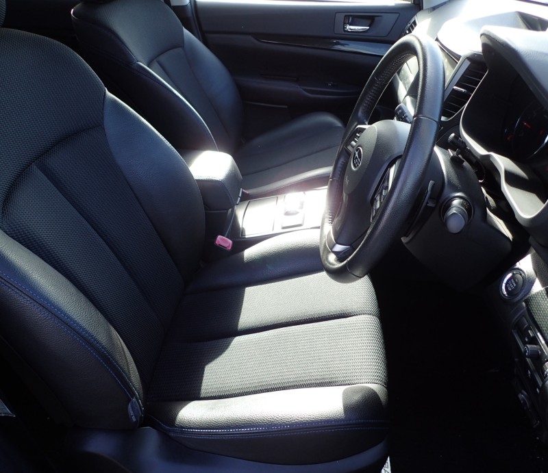 SUBARU LEGACY TOURING WAGON 2012/11