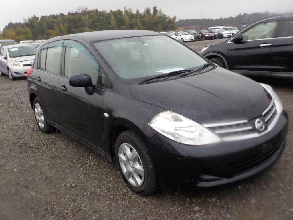 NISSAN TIIDA 2011/9