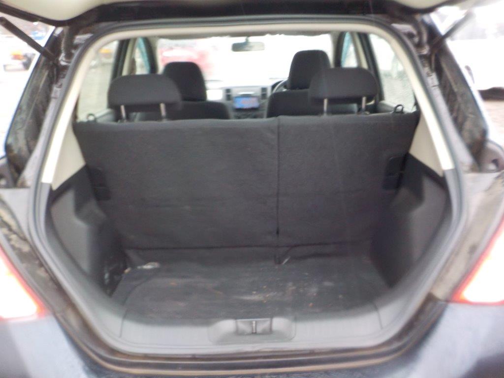 NISSAN TIIDA 2011/9