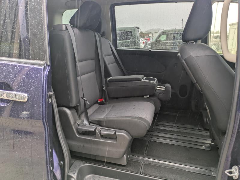 NISSAN SERENA 2021/8