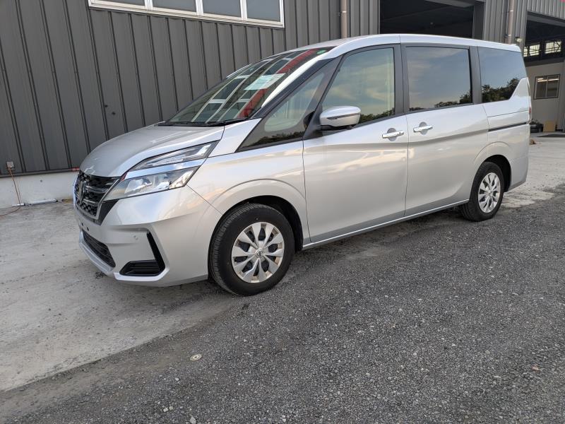 NISSAN SERENA 2021/8