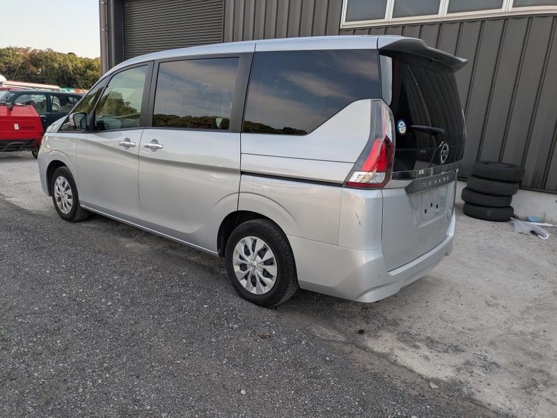 NISSAN SERENA 2021/8