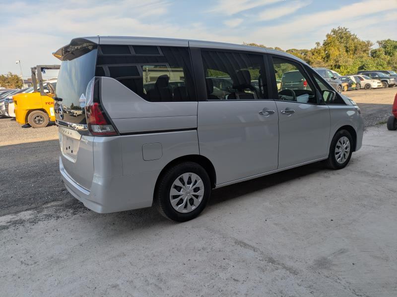 NISSAN SERENA 2021/8