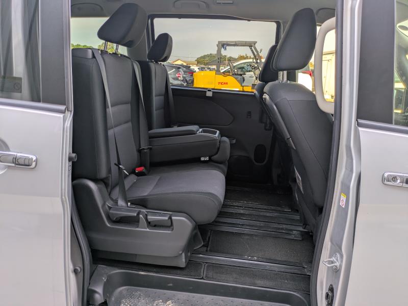 NISSAN SERENA 2021/8