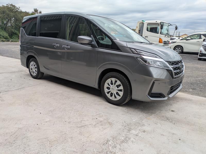 NISSAN SERENA 2021/10