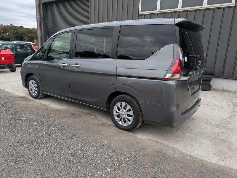 NISSAN SERENA 2021/10