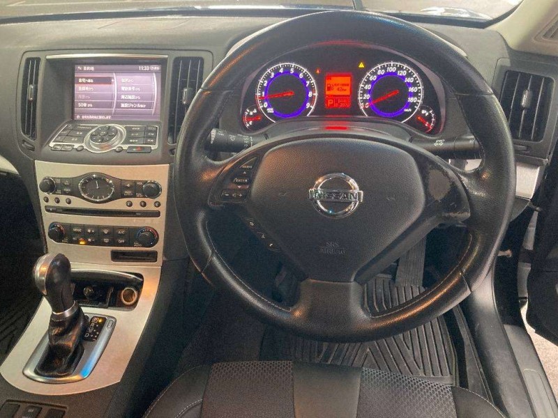 NISSAN SKYLINE 2008/3