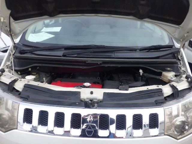 MITSUBISHI DELICA D:5 2010/1