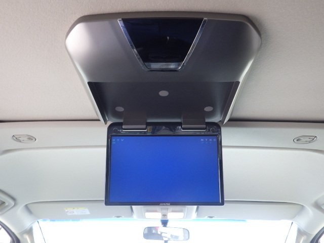 MITSUBISHI DELICA D:5 2010/1