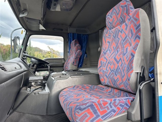 ISUZU ISUZU TRUCK 2003/10