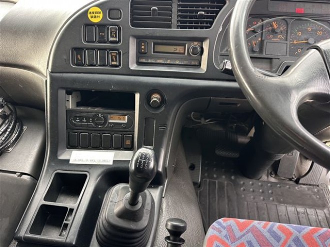 ISUZU ISUZU TRUCK 2003/10