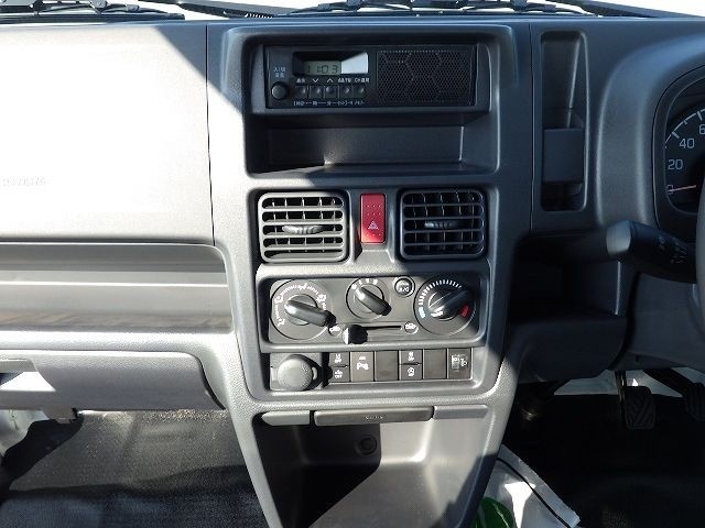 SUZUKI CARRY TRUCK 2025/9