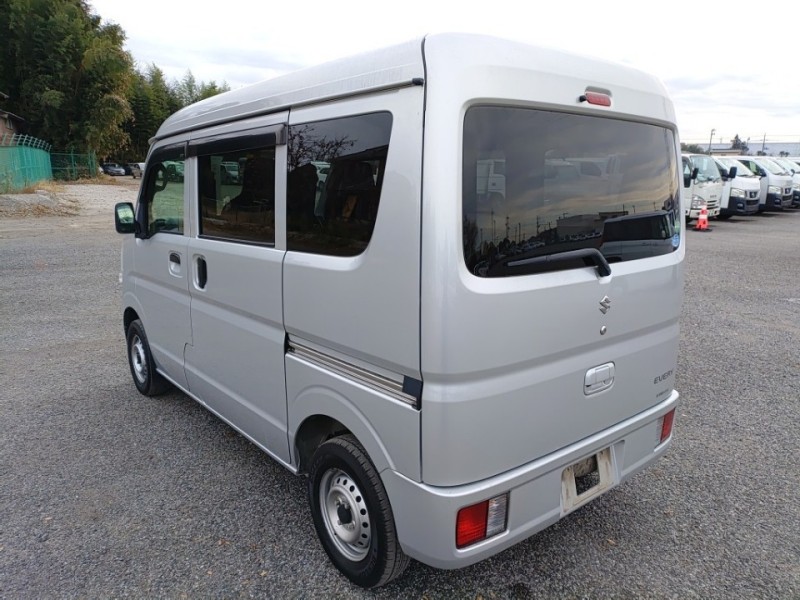 SUZUKI EVERY 2019/12