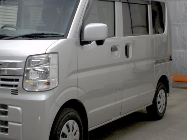 SUZUKI EVERY 2023/12