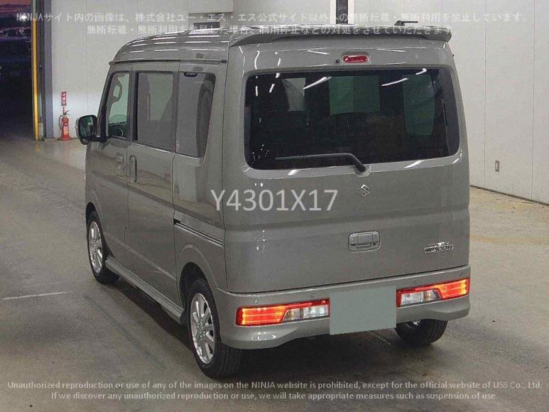 SUZUKI EVERY WAGON 2025/9