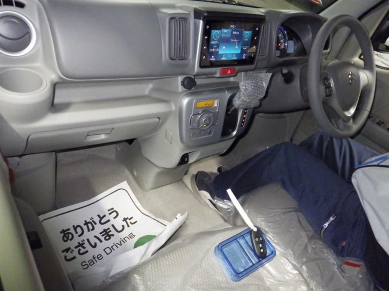 SUZUKI EVERY WAGON 2025/9