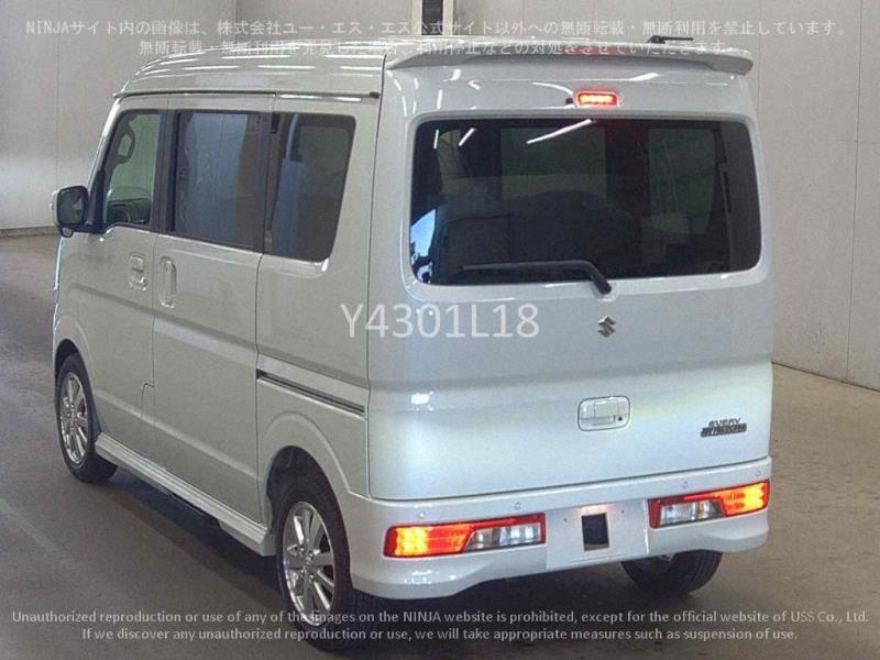SUZUKI EVERY WAGON 2025/9