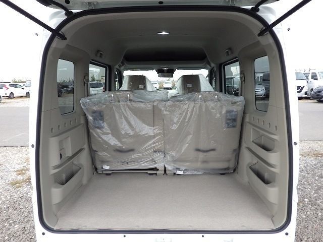 SUZUKI EVERY WAGON 2025/10