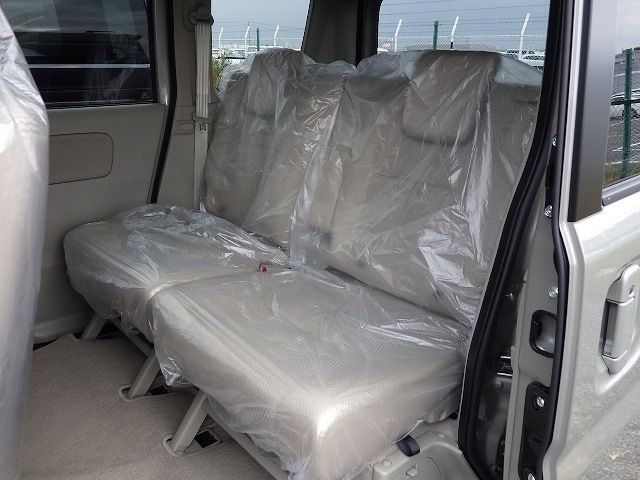 SUZUKI EVERY WAGON 2025/11