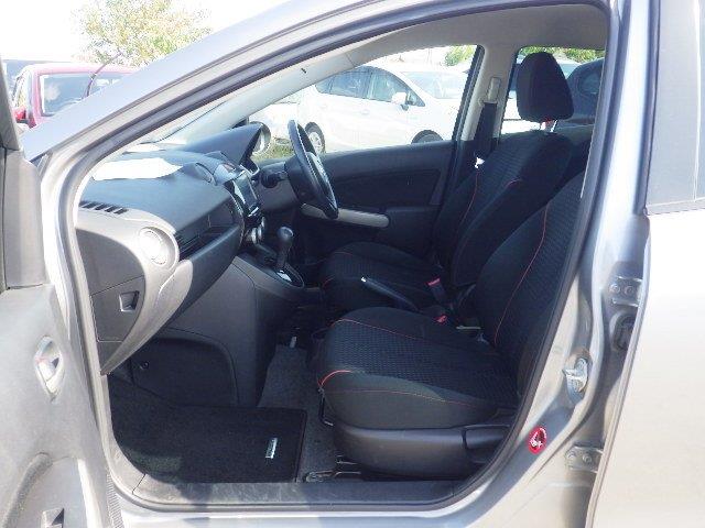 MAZDA DEMIO 2013/8