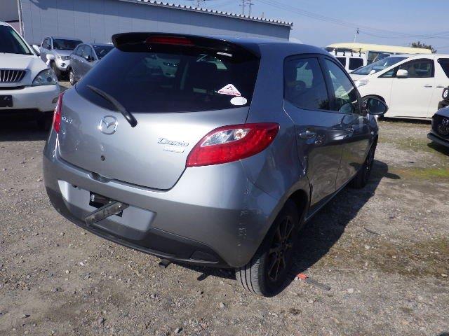MAZDA DEMIO 2013/8