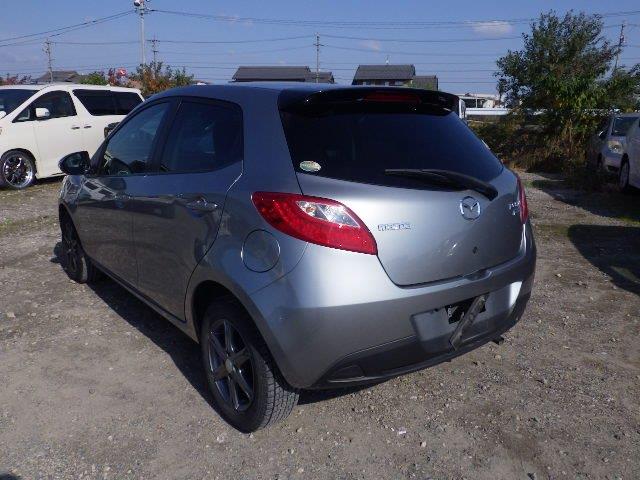 MAZDA DEMIO 2013/8
