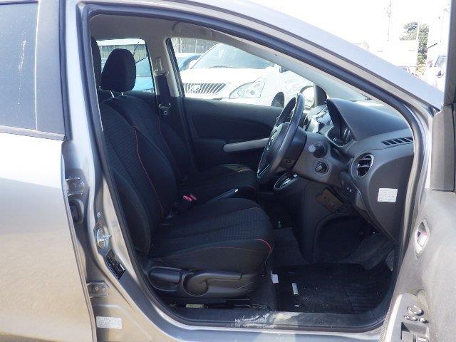MAZDA DEMIO 2013/8