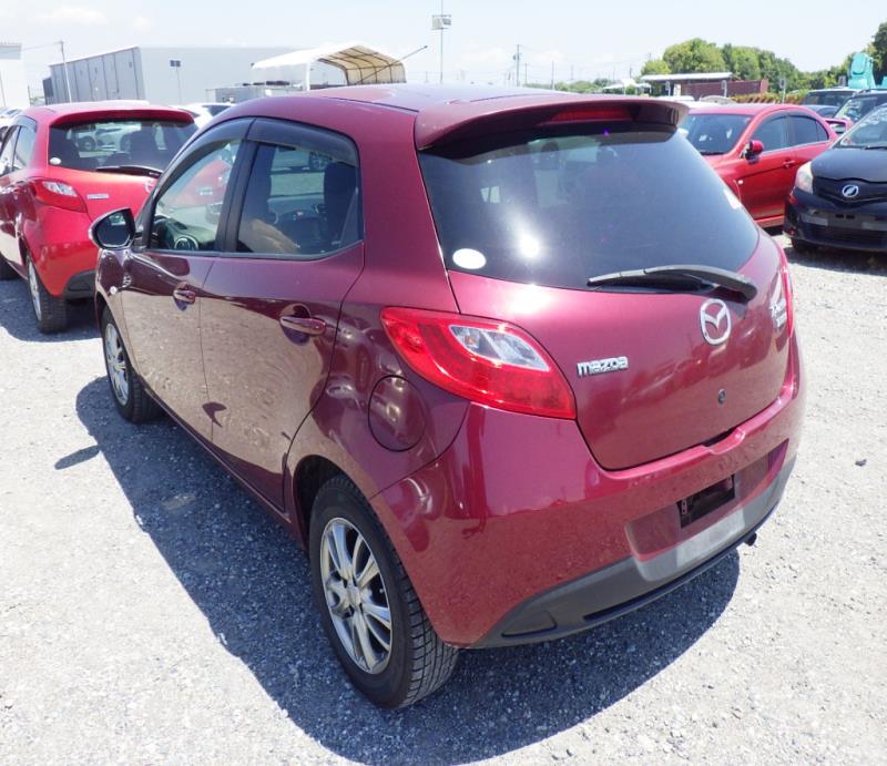 MAZDA DEMIO 2014/7