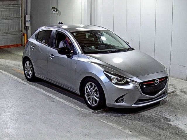 MAZDA DEMIO 2014/11