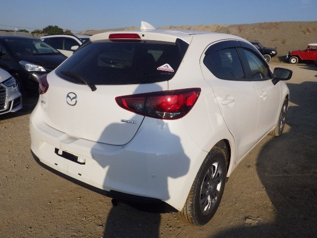 MAZDA MAZDA2 2021/11