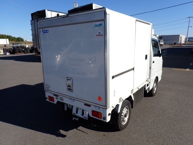 NISSAN NT100 CLIPPER TRUCK 2019/10