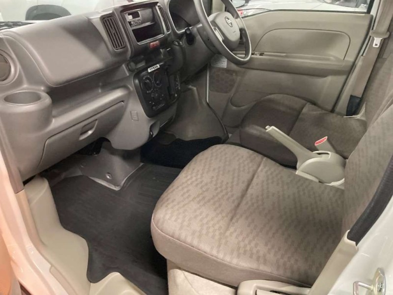 NISSAN NV100 CLIPPER VAN 2023/11