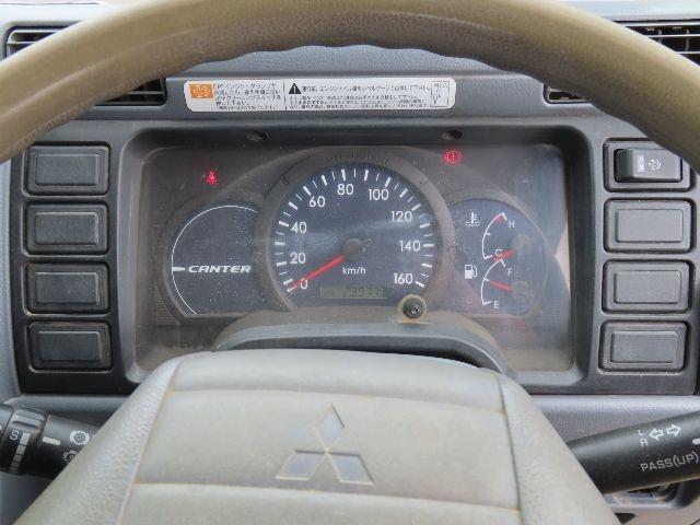 MITSUBISHI CANTER GUTS 2010/12