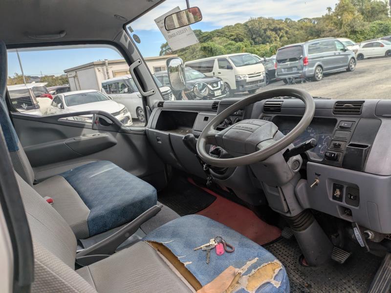 MITSUBISHI CANTER 2003/9