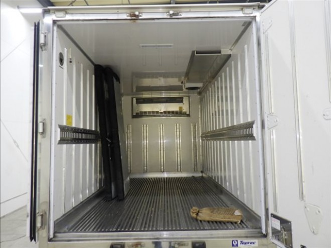 MITSUBISHI CANTER 2015/7