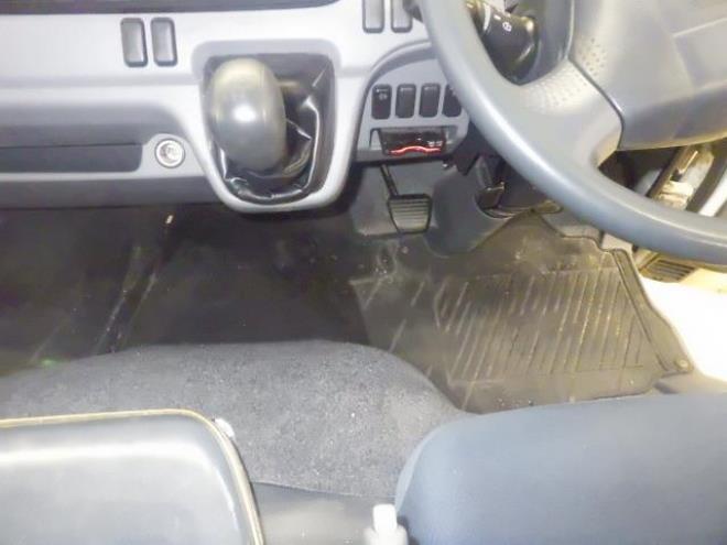 MITSUBISHI CANTER 2014/8