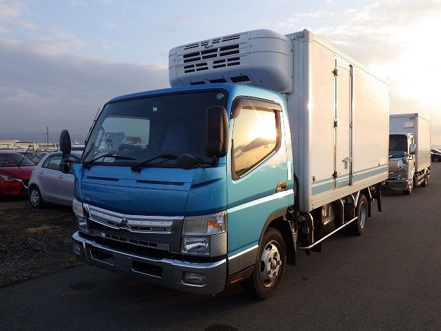 MITSUBISHI CANTER 2016/9