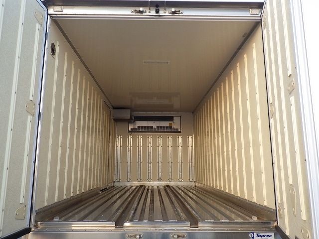 MITSUBISHI CANTER 2016/9