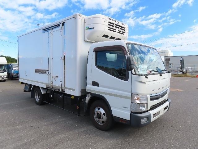 MITSUBISHI CANTER 2016/8