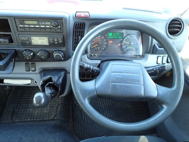 MITSUBISHI CANTER 2013/10